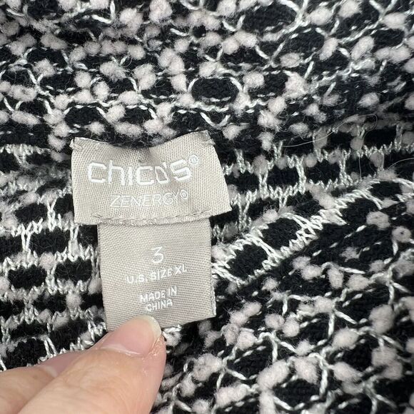 Chicos Knobby Texture Snap Neck Sweater Size XL Black White - Picture 3 of 4